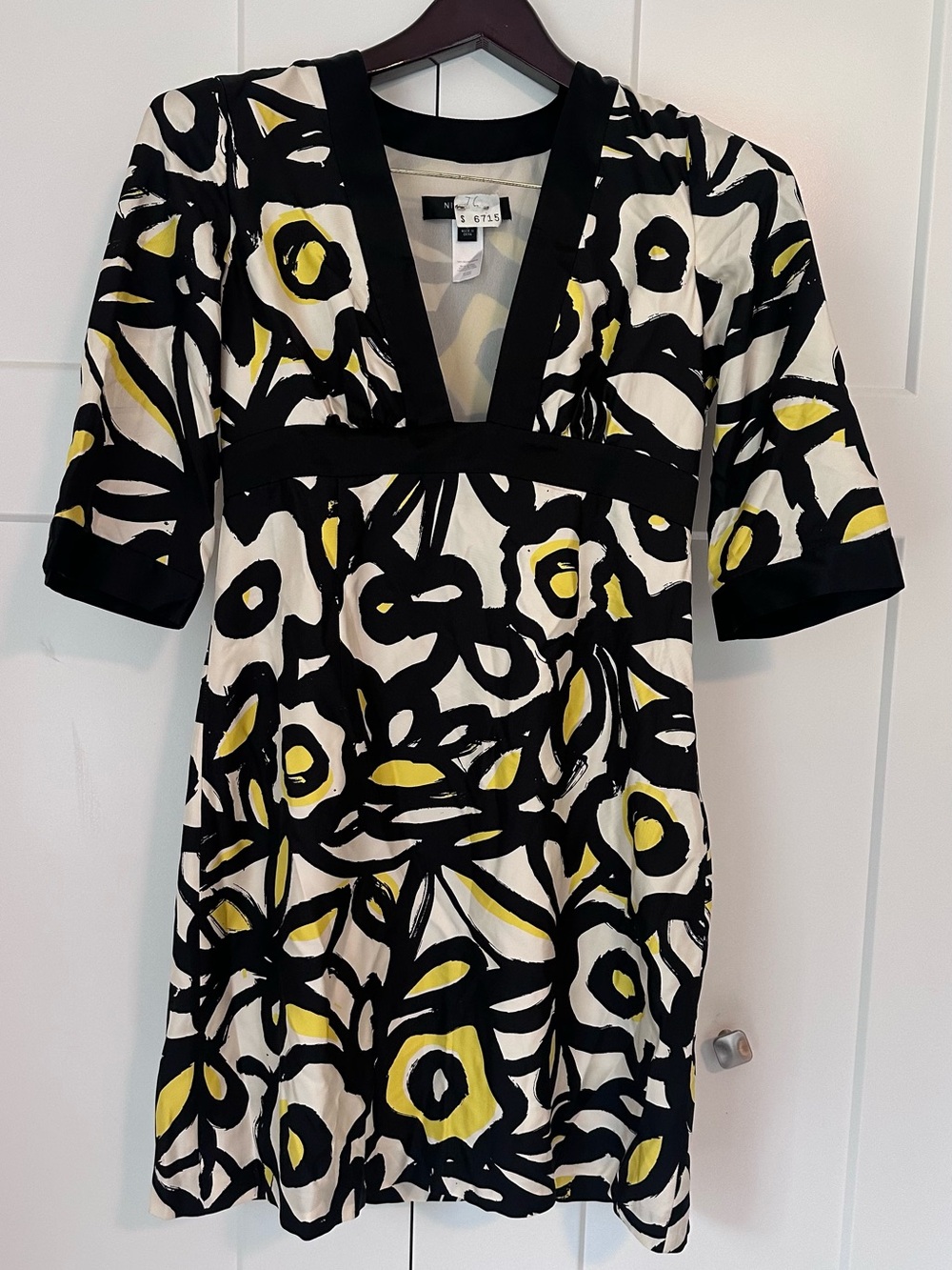 Nine West 100% Silk Floral Print V-Neck Tunic Dress in Black, White & Yellow